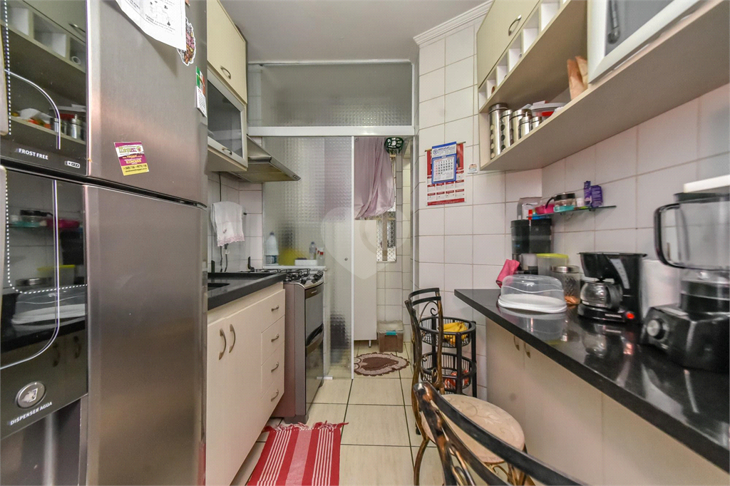 Venda Apartamento São Paulo República REO832352 19