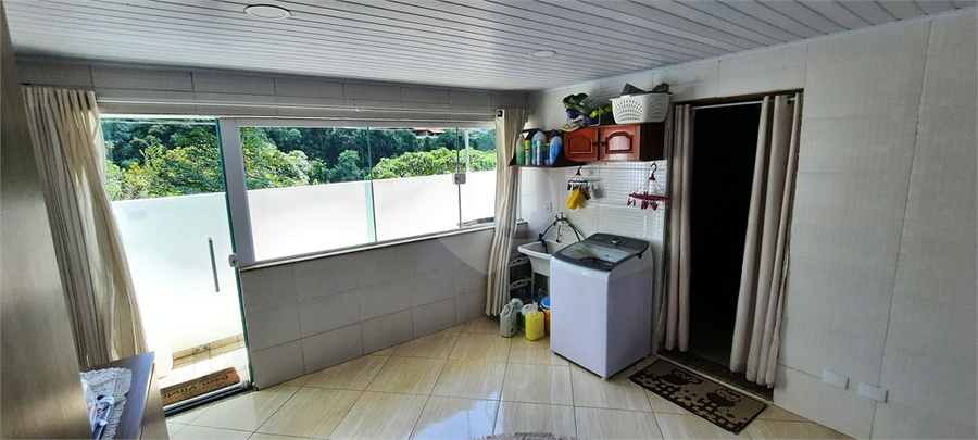 Foto REO832502