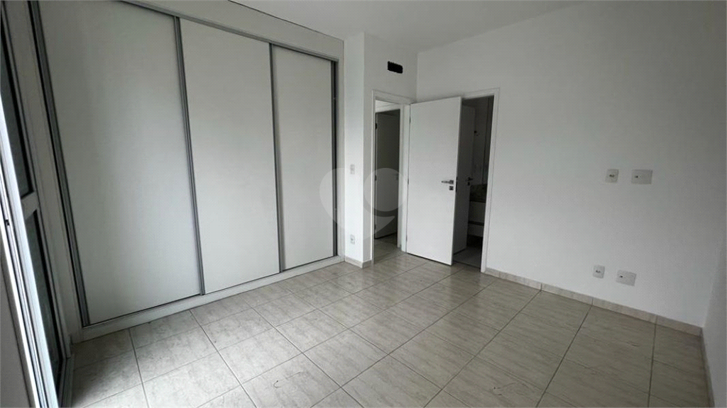 Aluguel Apartamento Santos Pompéia REO836370 11