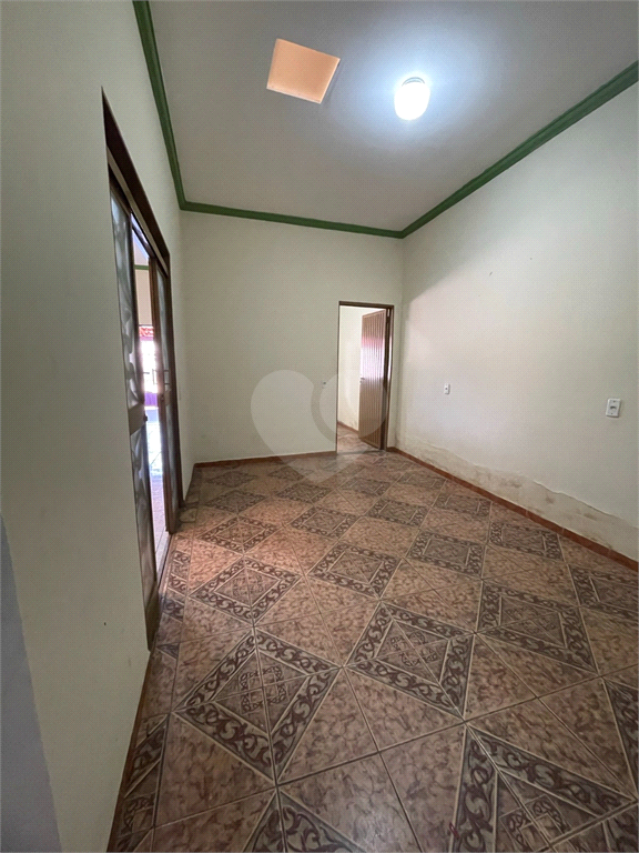 Venda Casa Goiânia Goiá 2 REO837165 7