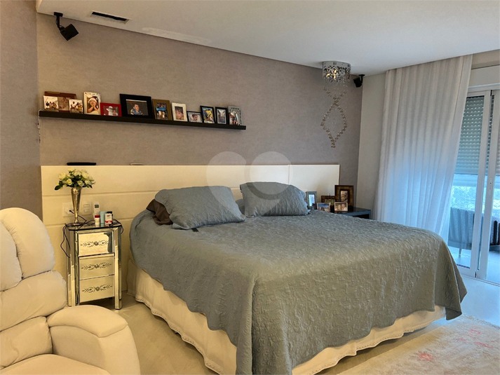 Foto REO838964