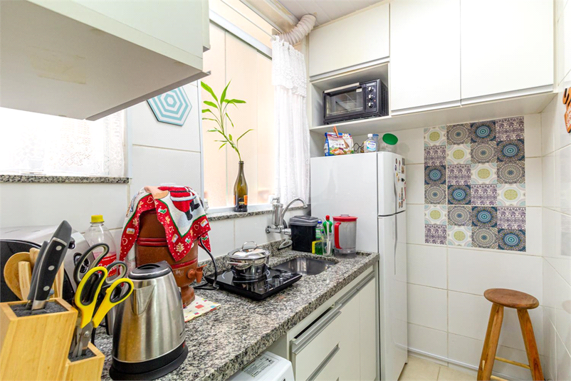 Venda Apartamento São Paulo República REO840027 22