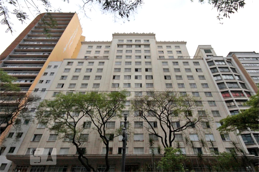 Venda Apartamento São Paulo República REO840039 29