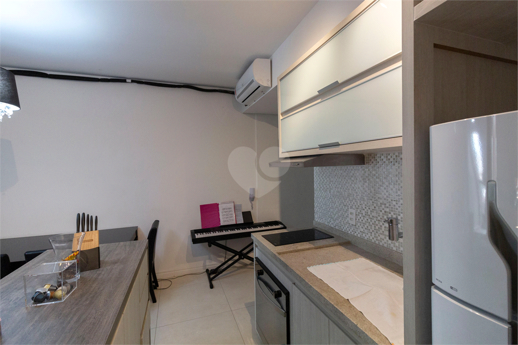 Venda Apartamento São Paulo Bela Vista REO840421 16