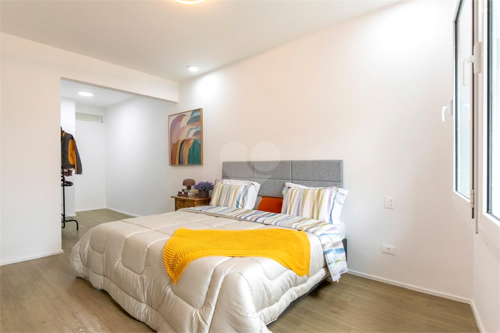 Venda Apartamento São Paulo República REO840592 38