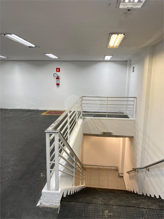 Venda Salão Comercial São Paulo Lapa REO840927 11