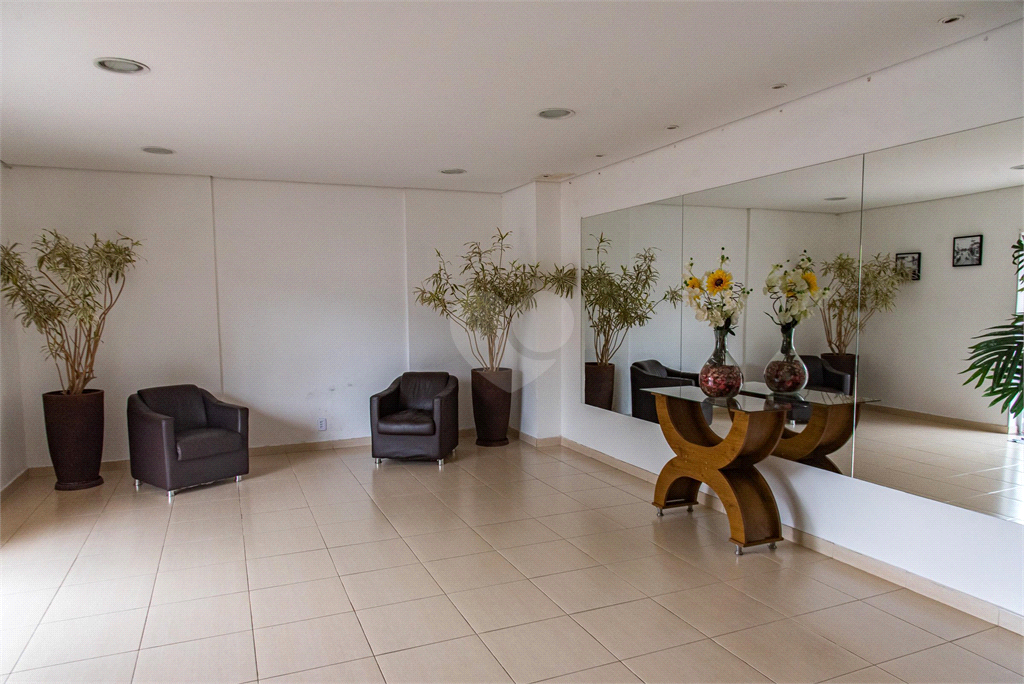 Venda Apartamento São Paulo Cambuci REO841224 26