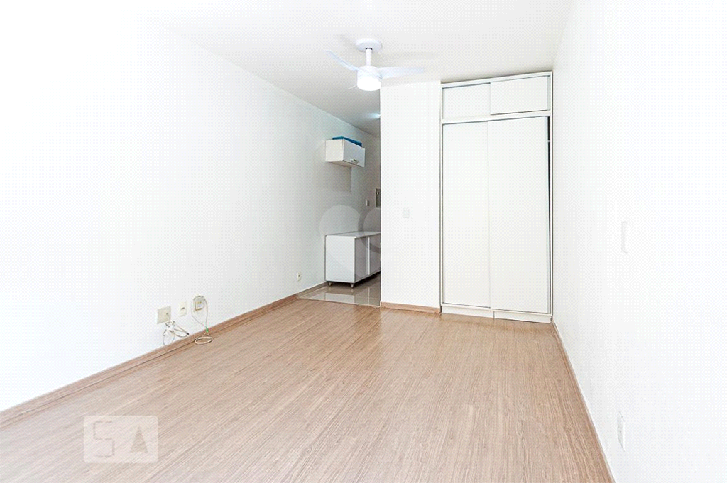 Venda Apartamento São Paulo República REO841489 4