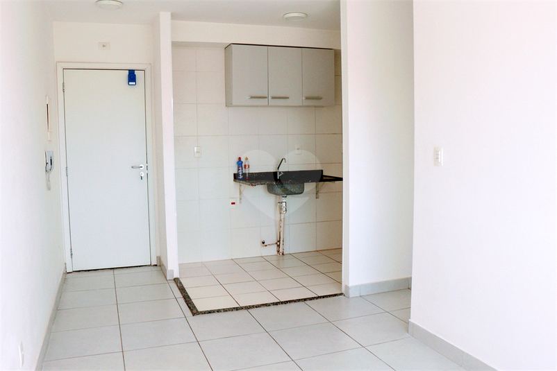 Venda Apartamento São Paulo Liberdade REO841949 4