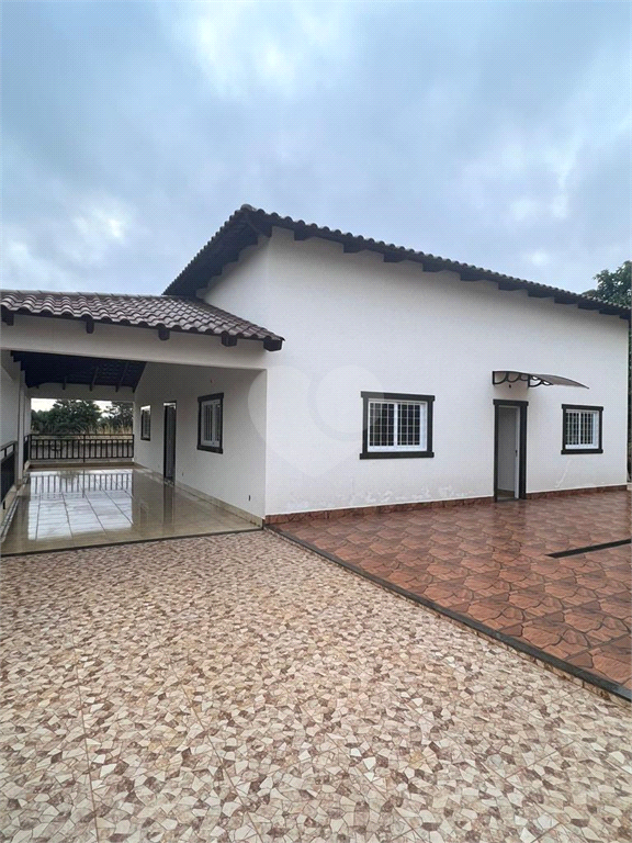 Venda Sítio Hidrolândia Setor Central REO846110 8