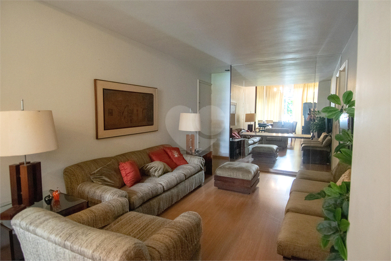 Venda Apartamento Rio De Janeiro Copacabana REO850035 3