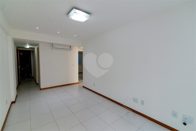 Venda Apartamento Rio De Janeiro Tijuca REO850079 3