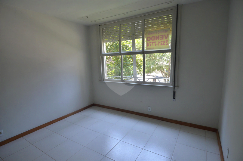 Foto REO850332