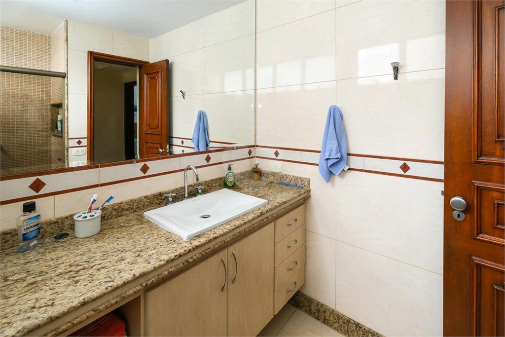 Venda Apartamento Rio De Janeiro Tijuca REO850738 64