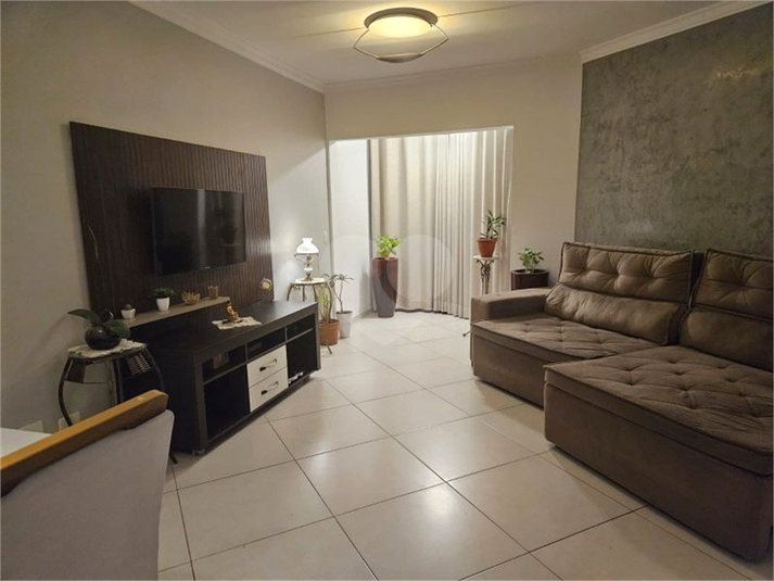 Foto REO851062