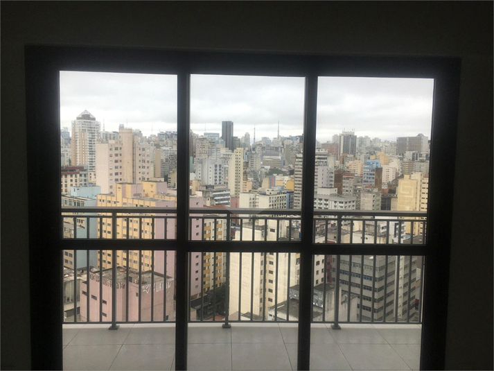 Venda Apartamento São Paulo República REO851816 10