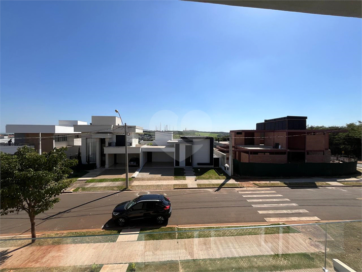 Foto REO853330