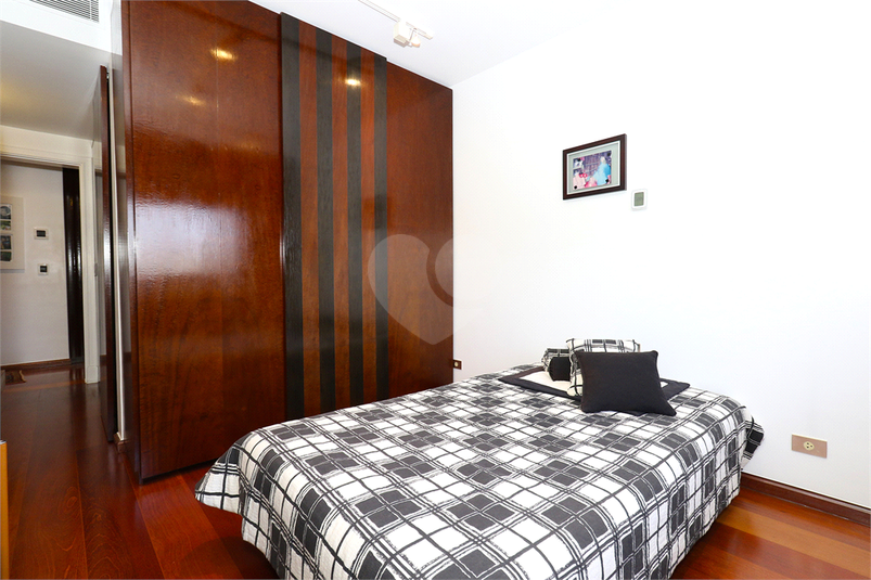 Venda Apartamento São Paulo Moema REO853616 32