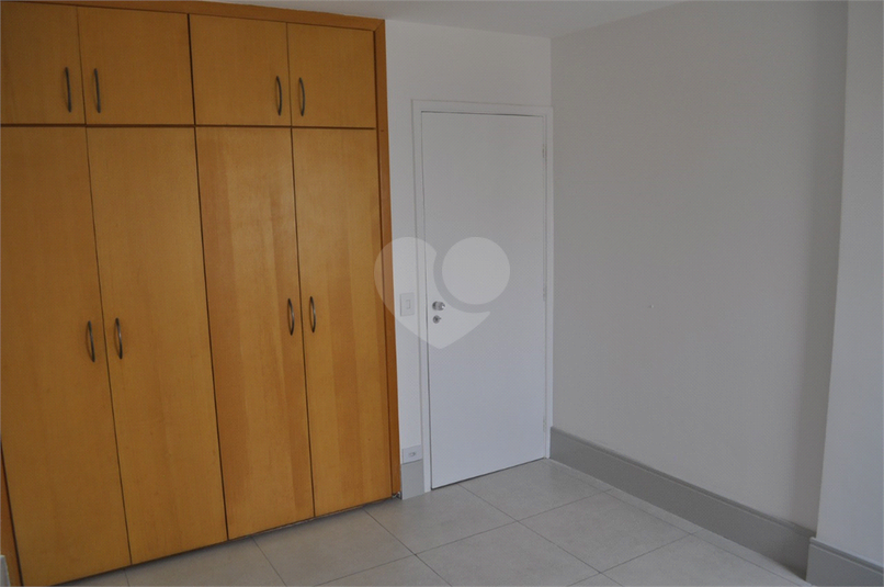 Foto REO85951