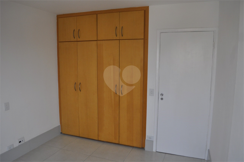 Foto REO85951