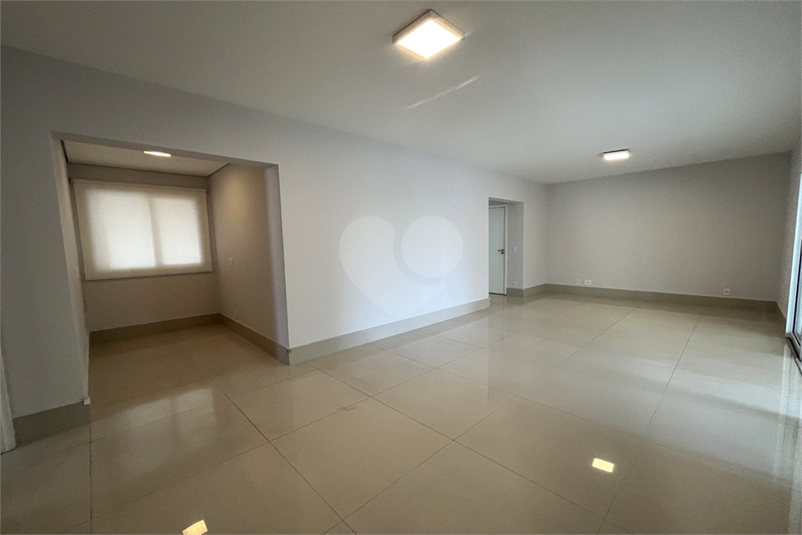 Venda Apartamento São Paulo Barra Funda REO859803 4