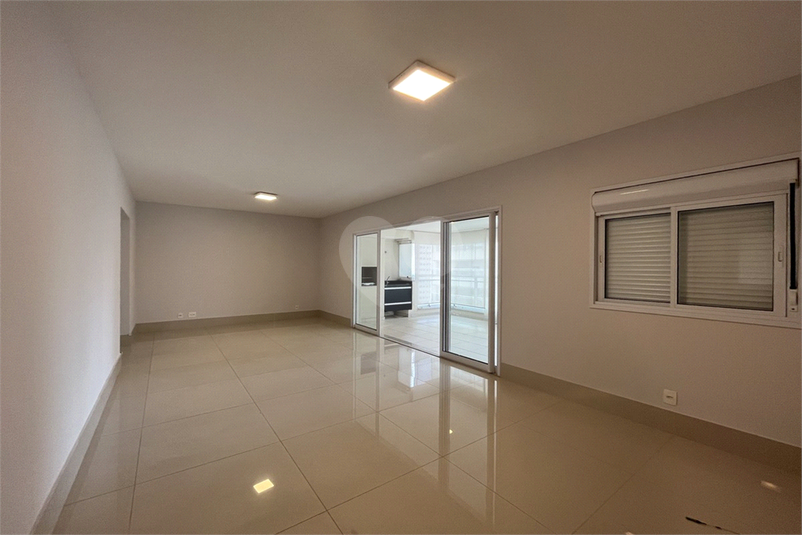 Venda Apartamento São Paulo Barra Funda REO859803 3