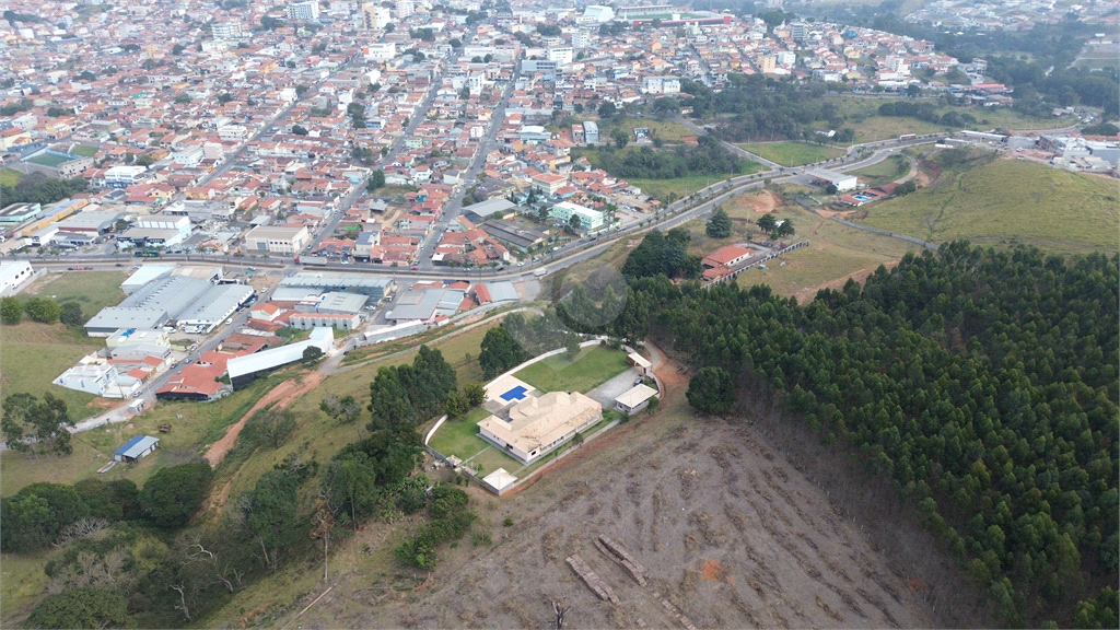 Venda Casa Extrema Centro REO860139 2