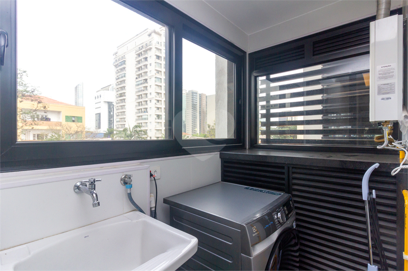 Aluguel Apartamento São Paulo Pinheiros REO860141 14