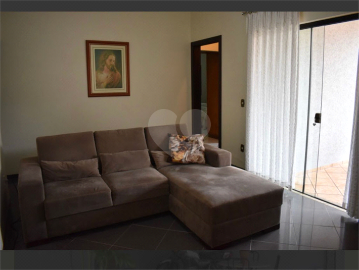 Foto REO860234