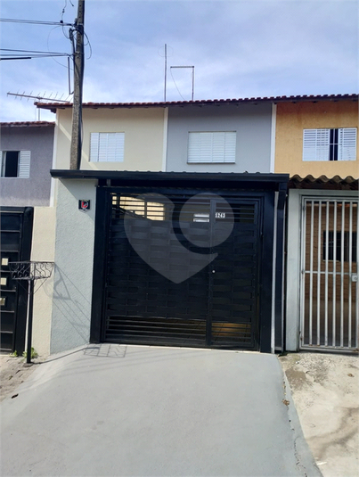 Venda Casa Mogi das cruzes Vila caputera REO861162 1