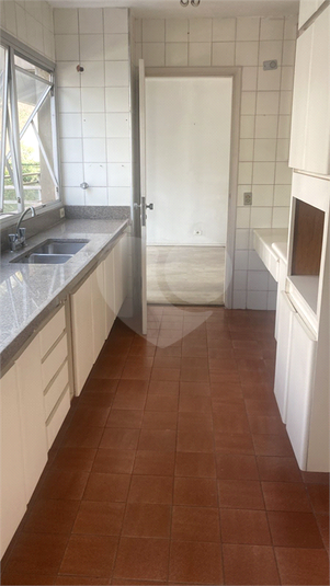 Venda Apartamento São Paulo Real Parque REO861381 18