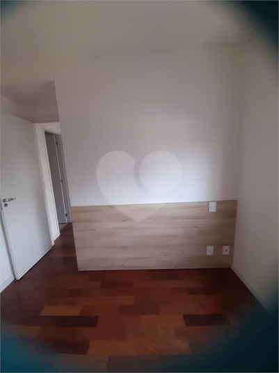 Foto REO862152