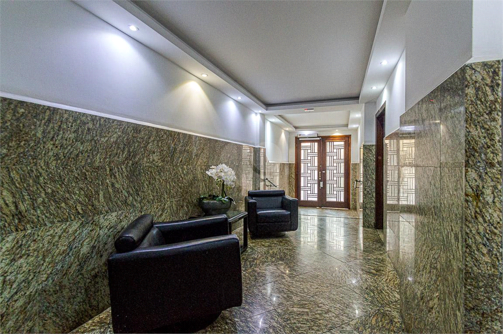 Venda Apartamento São Paulo Bela Vista REO862708 37