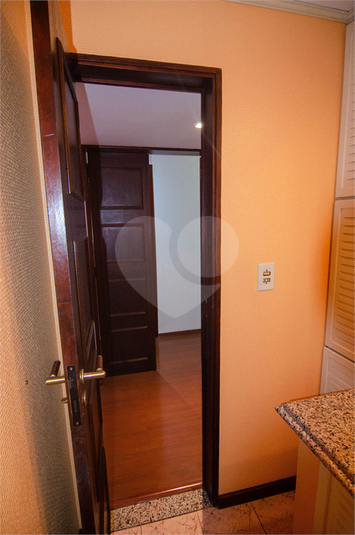 Foto REO863551