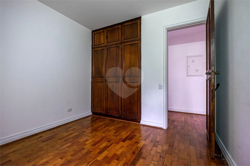 Foto REO864089