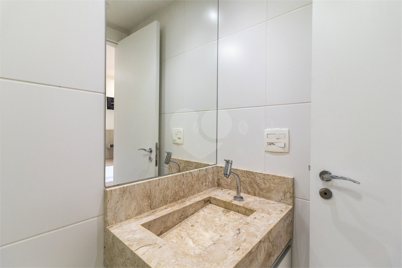 Venda Apartamento São Paulo Santana REO865753 14