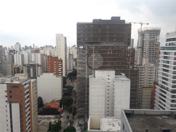 Foto REO866094
