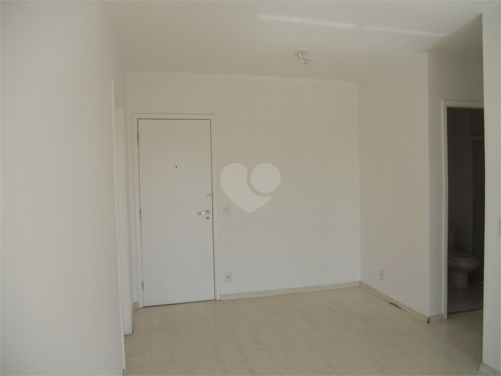 Venda Apartamento São Paulo Liberdade REO866173 3