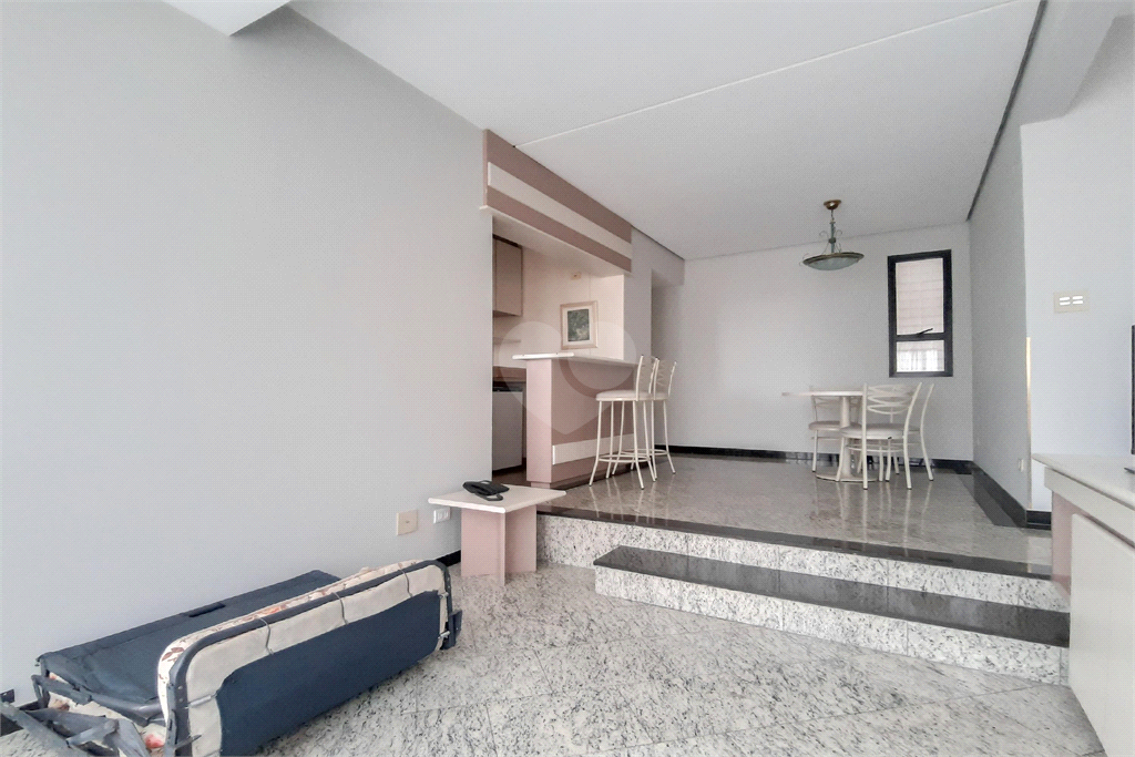 Venda Apartamento São Paulo Santana REO866492 3