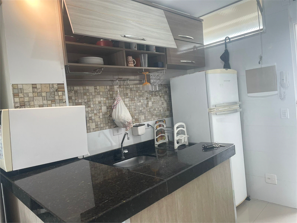 Venda Apartamento Guarujá Pitangueiras REO866623 17