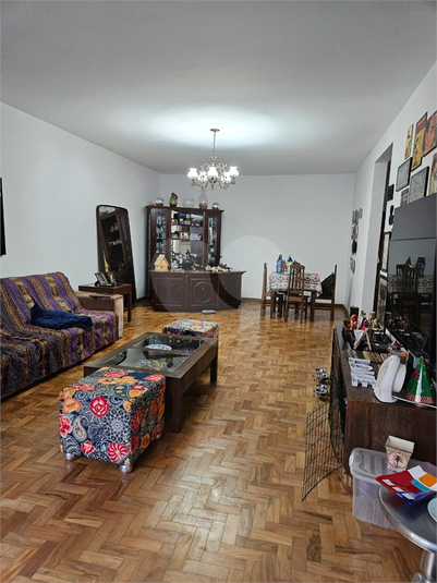 Foto REO867188