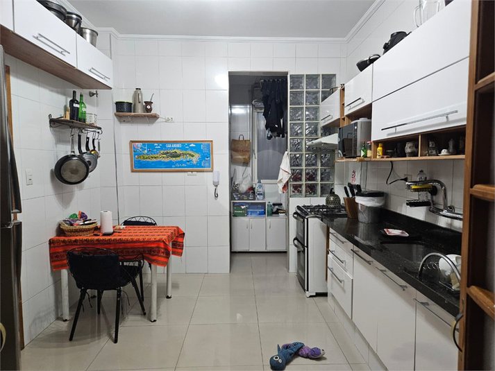 Foto REO867188