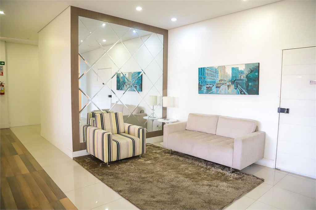 Venda Apartamento São Paulo Cambuci REO867582 19