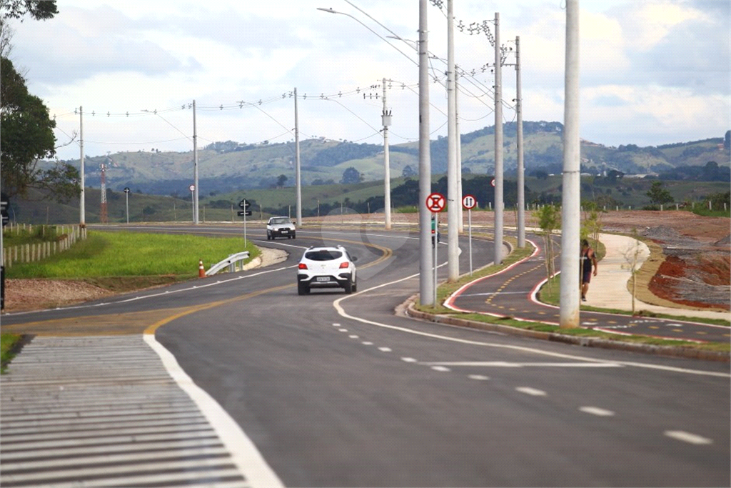 Venda Condomínio Caçapava Bairro Do Grama REO867877 13