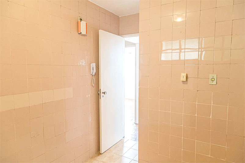 Venda Apartamento São Paulo Bela Vista REO868385 26