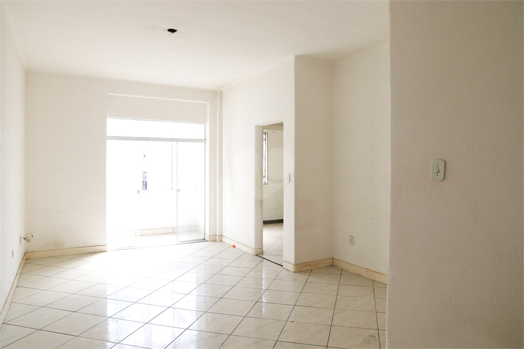 Venda Apartamento São Paulo Campos Elíseos REO868425 3