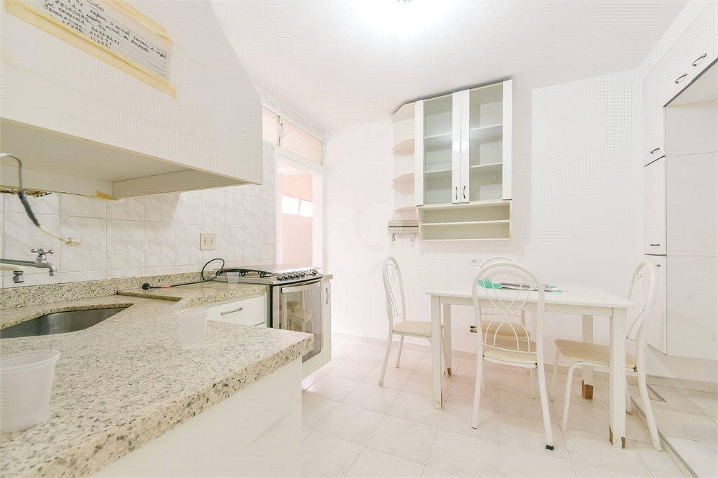 Venda Apartamento São Paulo Liberdade REO869319 22