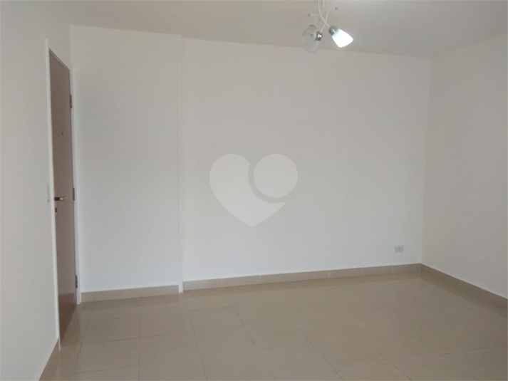 Venda Apartamento São Paulo Santana REO869929 25