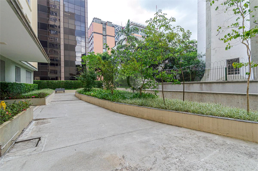 Venda Apartamento São Paulo Bela Vista REO870636 39