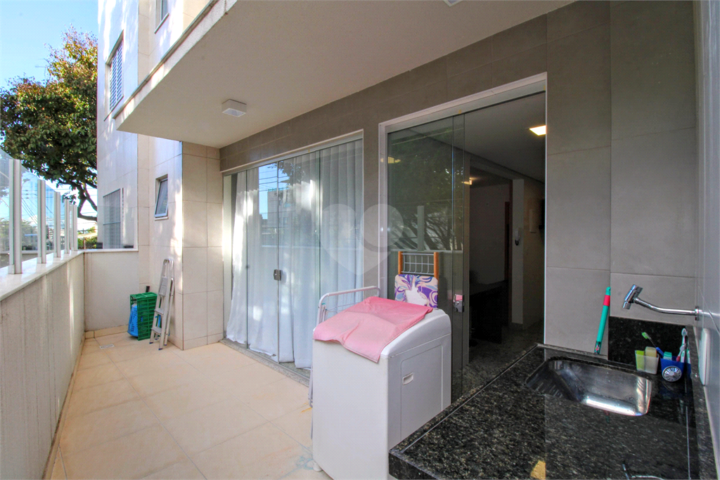 Venda Apartamento Belo Horizonte São Lucas REO871449 14